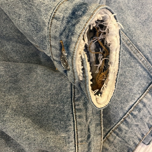 Cotton On Distressed Denim Jacket size 8 - Picture 7 of 7
